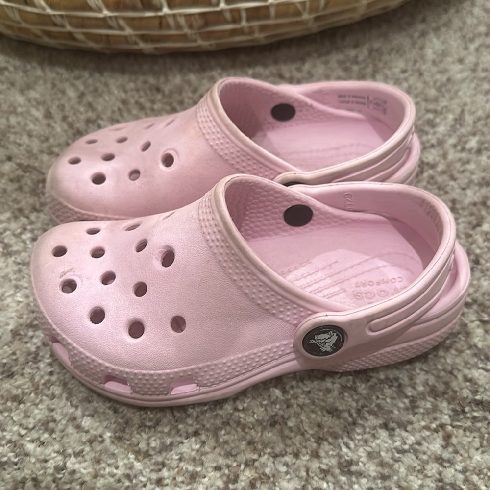 Pink Crocs - Picture 3 of 4